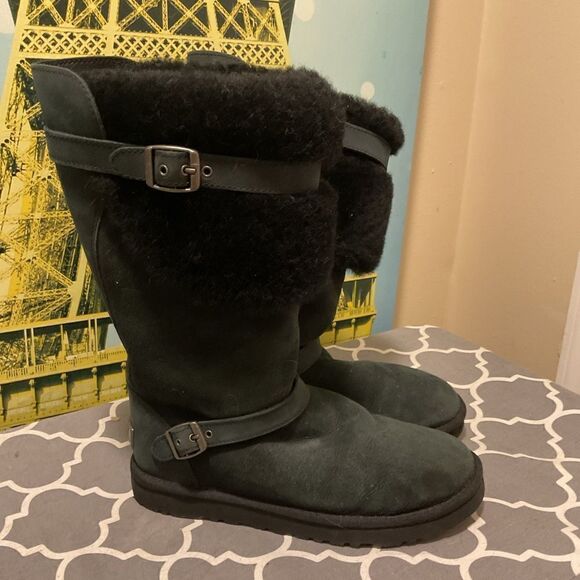 Ugg Ciera matte black boots sz.38/7 - Picture 1 of 10
